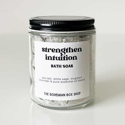 Strengthen Intuition Bath Soak 8oz Glass Jar