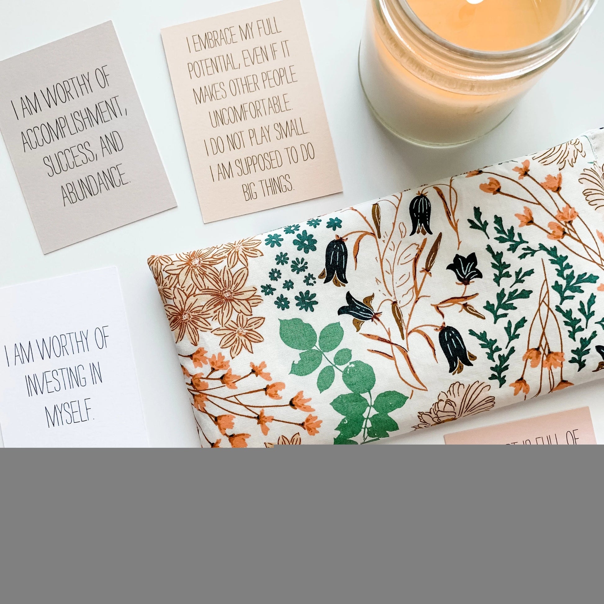 Positive Affirmation Cards for Women. Set of 20 Boho Style Mindfulness Cards.